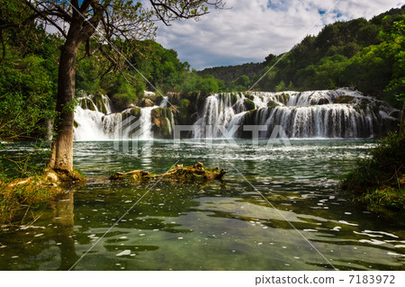 Waterfall Waterfall 7183972