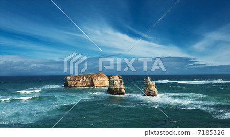 famous australian rocks 7185326