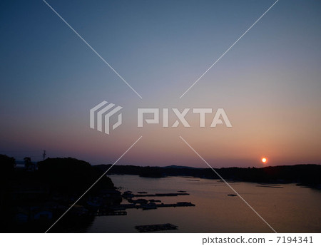 朱利安灣日出 朱利安灣日出 7194341