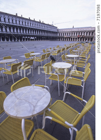 Cafe at St. Mark's Square 7197098