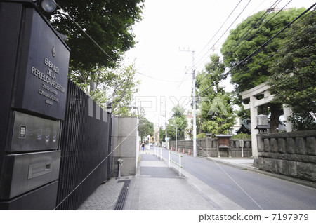 阿根廷大使館和Azabu Hikawa Shrine 阿根廷大使館和Azabu Hikawa Shrine 7197979