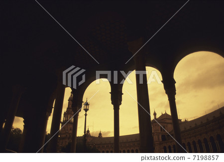 Spanish square at dusk 7198857