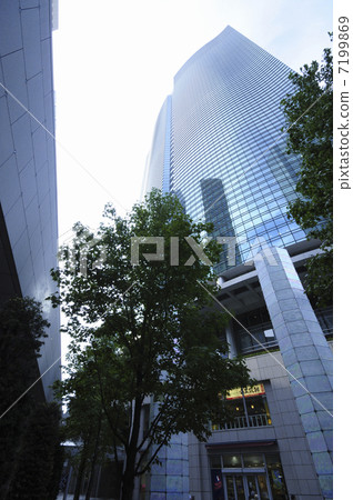 一座摩天大樓 7199869