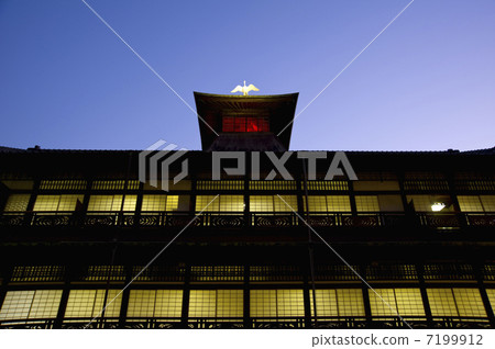 道後溫泉主樓夜視圖 7199912