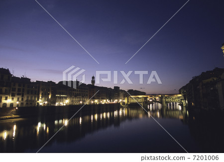 Ponte Vecchio夜景 7201006