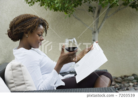 BLD064688 BLD064688 7203539