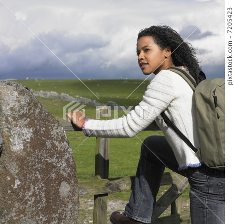 BLD018890 BLD018890 7205423