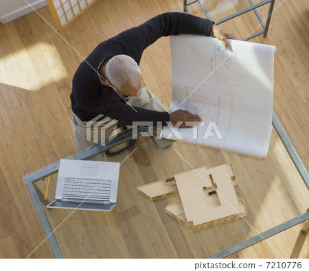 BLD074077 BLD074077 7210776