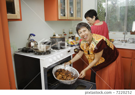 BLD019098 BLD019098 7220252