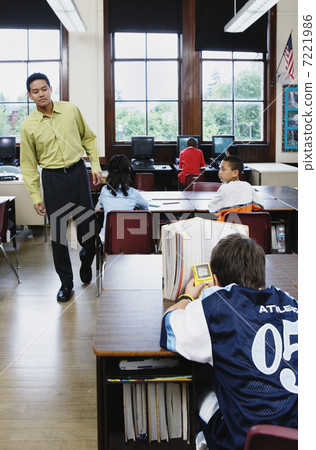 BLD006526 BLD006526 7221986