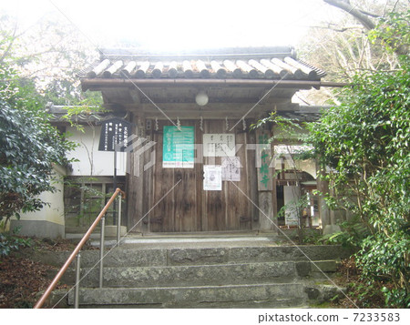 東方神廟 7233583