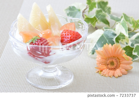 水果酸奶 7233737