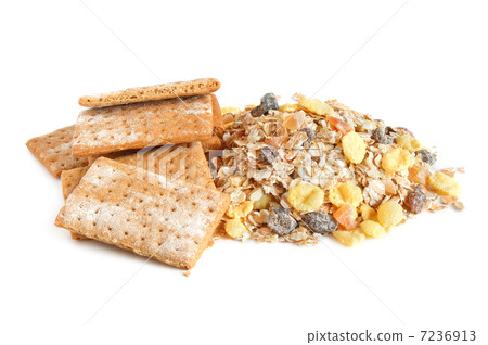 Cracker and muesli 7236913