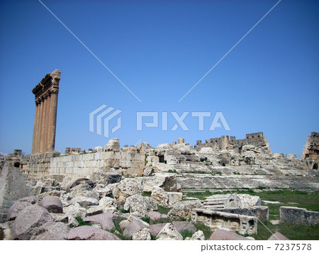 Lebanon's World Heritage Site Baalbek (Jupiter Temples Remains) 7237578