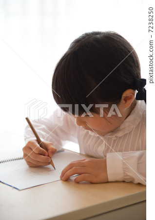 Girl studying Girl studying 7238250