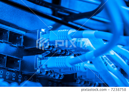 network hub and patch cables network hub and patch cables 7238758