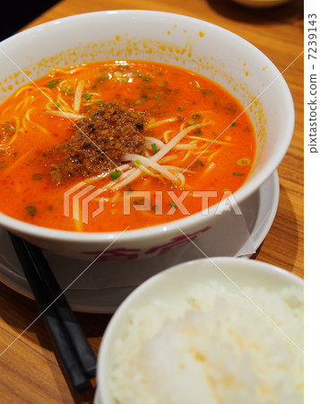 承擔責任 7239143