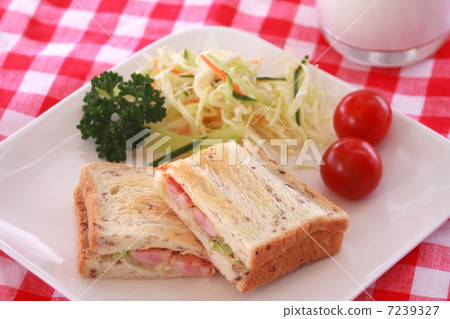 三明治 三明治 7239327