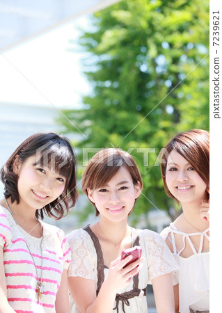 大學生/專業學生形象 大學生/專業學生形象 7239621
