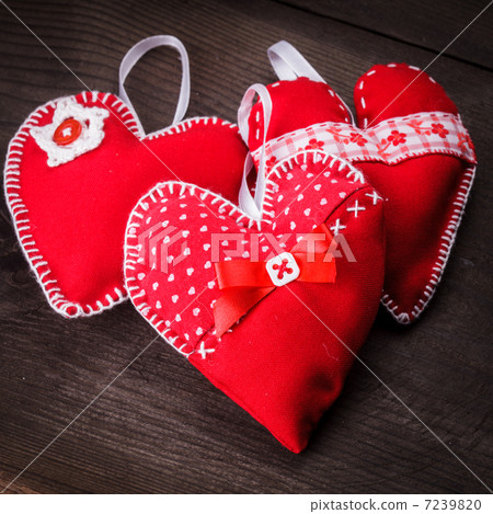 Handmade red hearts 7239820