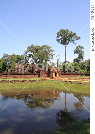 Banteay Srey and the ring moat Banteay Srey and the ring moat 7240155