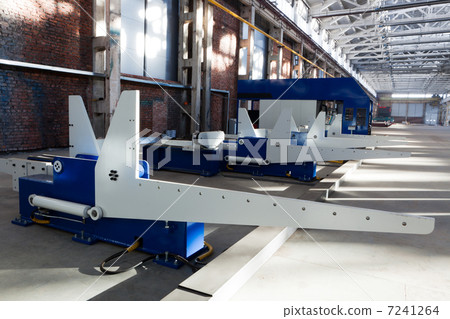 new equipment 7241264