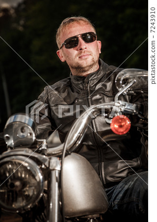 Biker 7243910