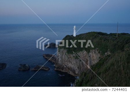 [50 Lighthouses in Japan] Cape Ashizuri Lighthouse Cape Ashizuri at Dawn Tosashimizu City, Kochi Prefecture 7244401