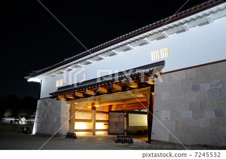 金澤城堡遺址公園，河北門，夜景[側面] 7245532