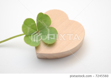 Clover and Heart Clover and Heart 7245560