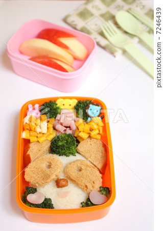 Character valve (Panda's sandwich) 7246439