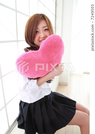 心和學校的女孩 心和學校的女孩 7249503