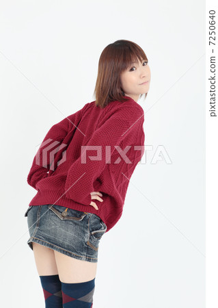 Young lady fashion Young lady fashion 7250640