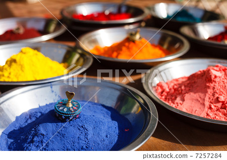 Kumkum powder, India Kumkum powder, India 7257284