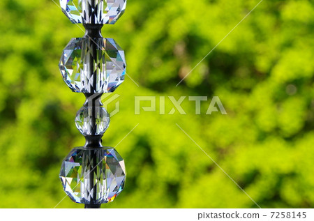 Crystal 7258145