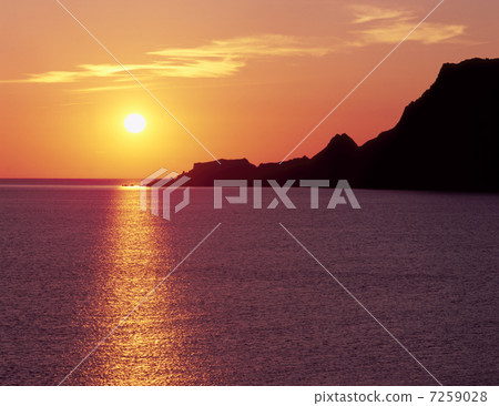 Sinyang of Cape Golota 7259028