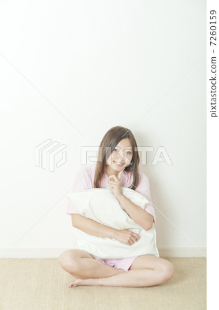 A woman relaxing in the room 7260159