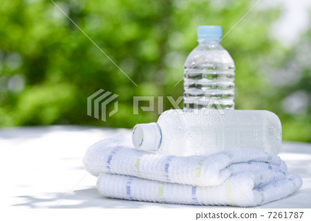 PET bottle water, 7261787