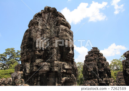 Four-sided statue of Bayon 7262589