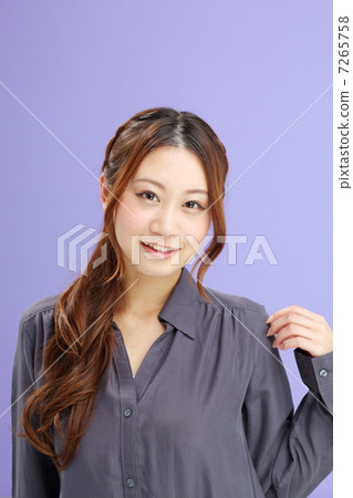 Female portraits 7265758