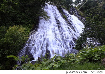 Shiretoko · Oshinkoshin waterfall Shiretoko · Oshinkoshin waterfall 7268828