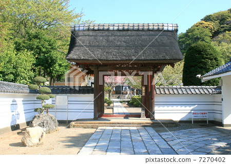 Visit the famous temple of Higashi Zushi "Haibaoin" Visit the famous temple of Higashi Zushi "Haibaoin" 7270402