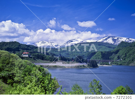Tsukiyama Lake and Tsukishan Tsukiyama Lake and Tsukishan 7272101