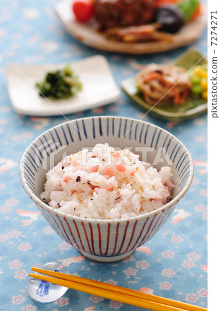 Freshly cooked rice 7274271