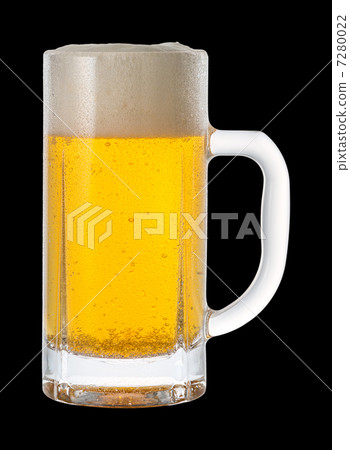 Cropped beer (black back) 7280022