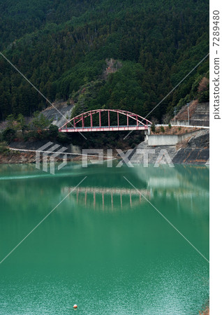 Lotus dam 7289480