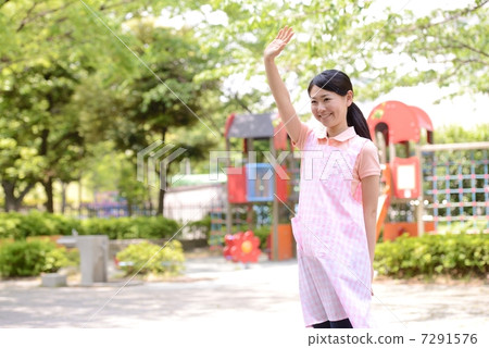 Park Holding Mother 7291576