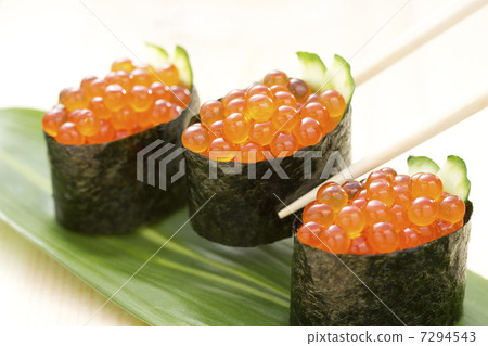 Ikra warship 7294543