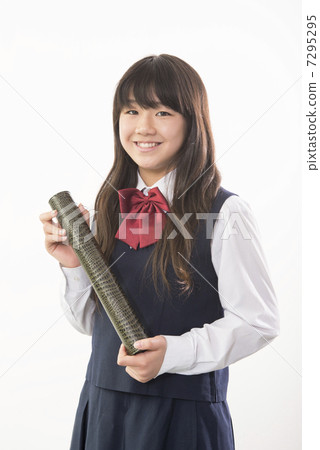 Diploma for elementary school and junior high school students 7295295