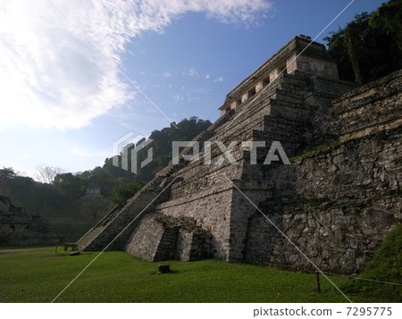 Palenque ruins palace 7295775